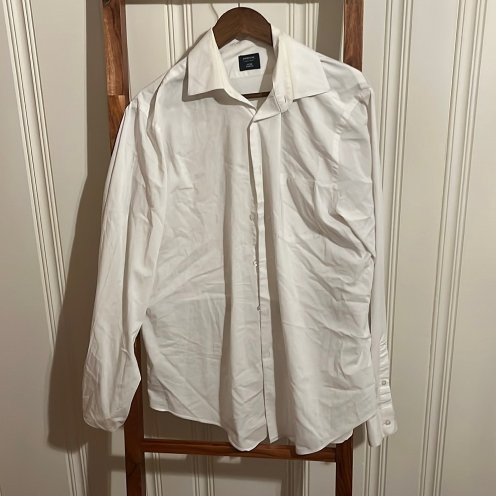 Long sleeve dress shirt